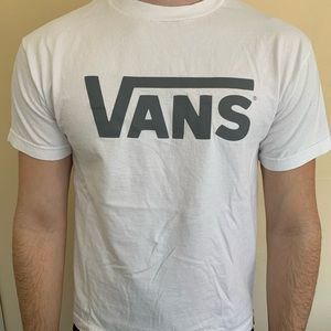 Vans basic t-shirt!